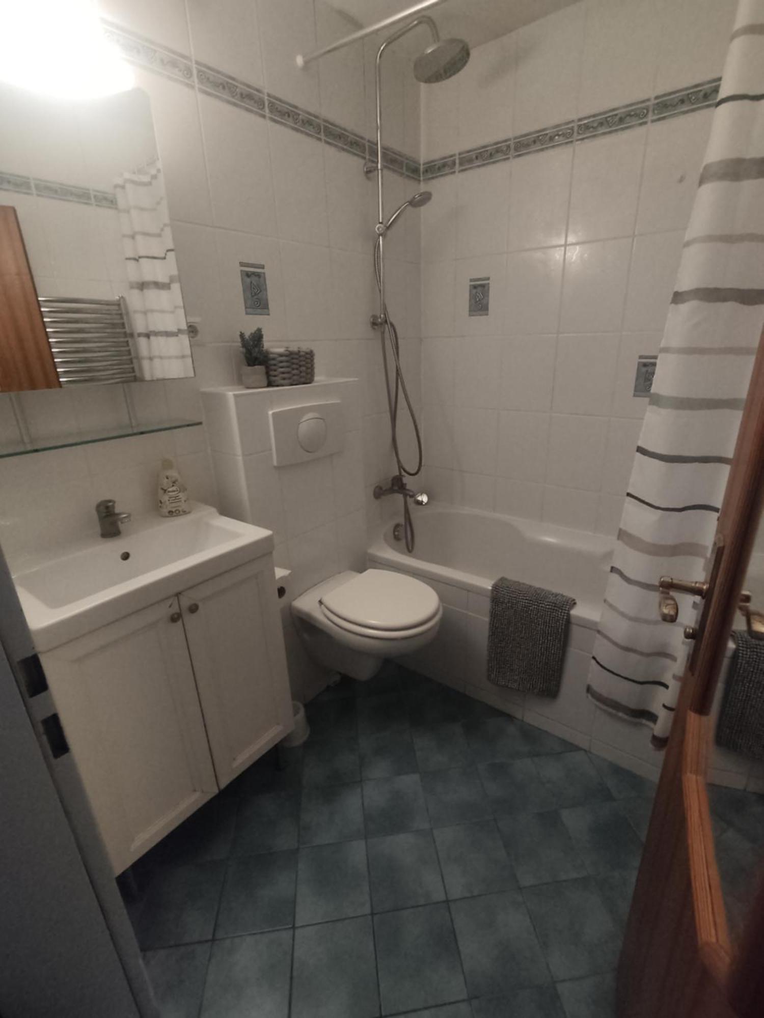 Ferienwohnung Sonnenfeld Freilassing Ngoại thất bức ảnh